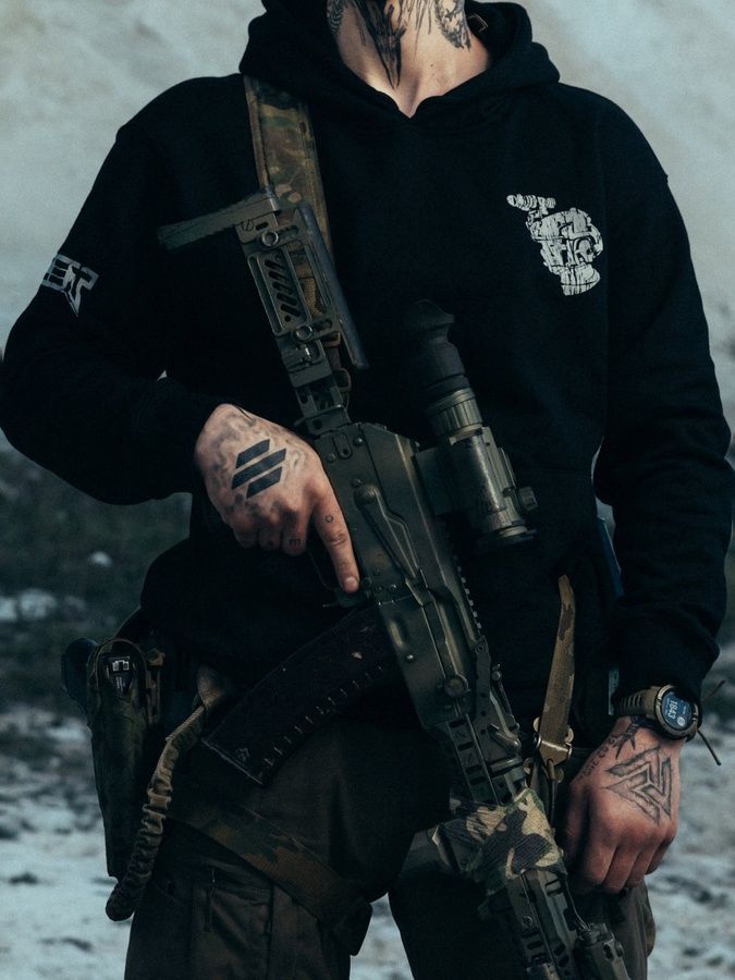 Чоловіче худі Commando чорний BEZET фото