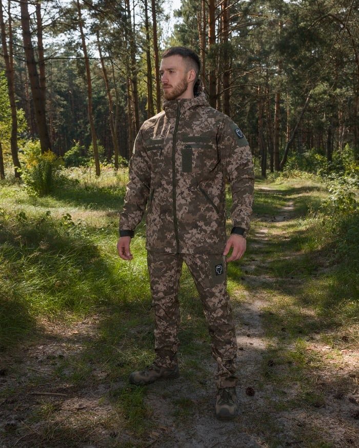 Демисезонный военный комплект (куртка softshell Omega пиксель, Брюки карго тактические softshell эшелон пиксель) BEZET фото