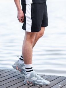 Спортивні шорти BEZET Shark black / white'19 фото