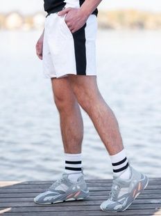Спортивні шорти BEZET Shark white / black'19 фото