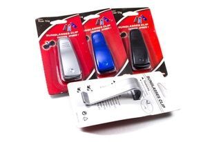 Клипса, (крепление для очков в автомобиль) фото