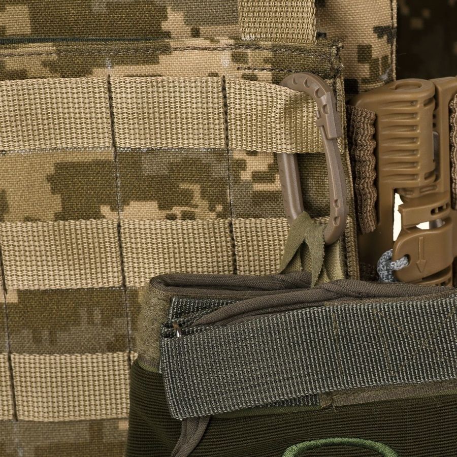 Набір пластикових карабінів для кріплення фото