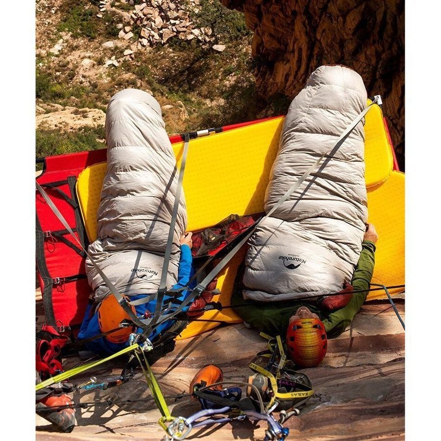 Спальник з натуральним пухом Naturehike Snowbird NH20YD001, p-р L, коричневий 380 г фото