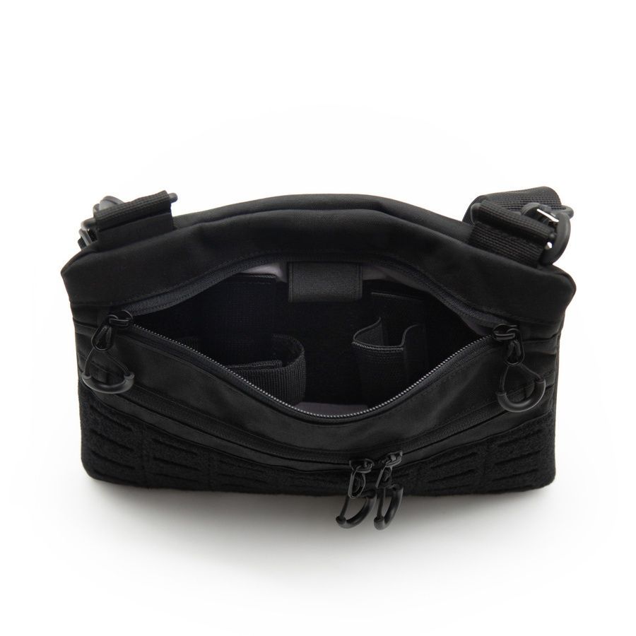 Тактическая сумка через плечо с патч панелью для шеврон Cordura Black HardKit RoKit M фото
